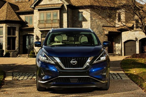 Огляд оновленого середньорозмірного кросовера Nissan Murano Фото 3