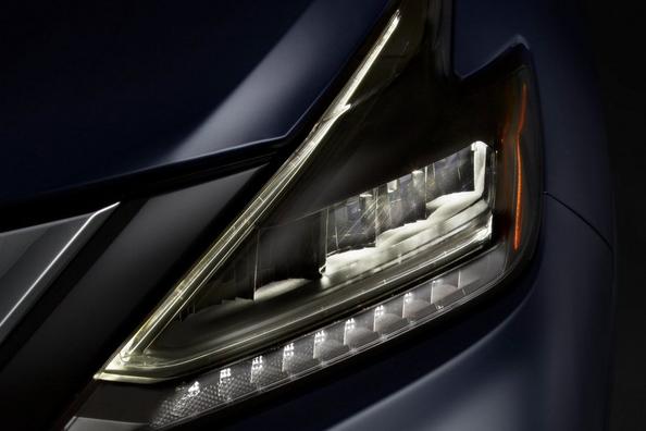 Огляд оновленого середньорозмірного кросовера Nissan Murano Фото 7