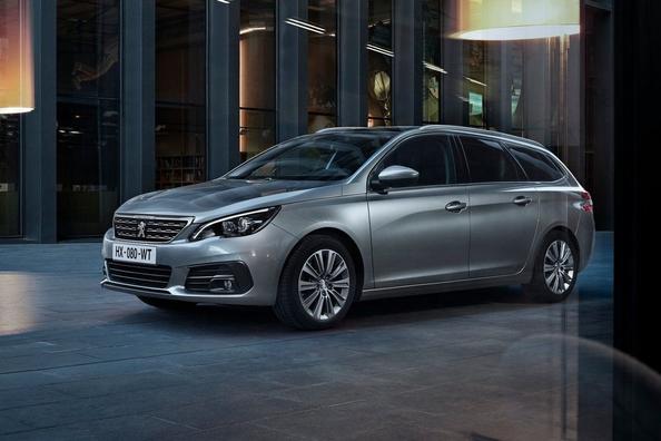 Огляд оновленого універсала Peugeot 308 SW Фото 3