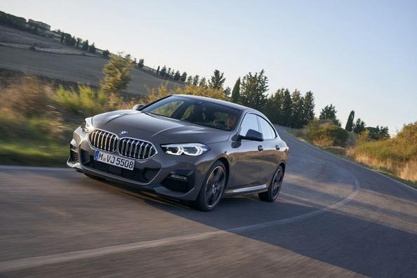 Огляд компактного седана BMW 2 Series Gran Coupe Фото 8