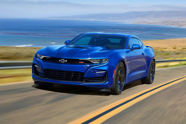 Рестайлінгова модифікація спортивного купе Chevrolet Camaro Фото 5