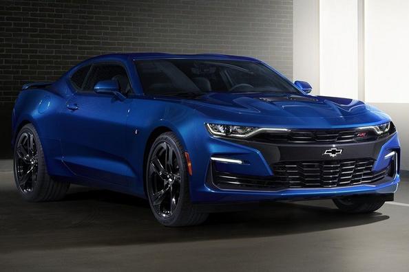 Рестайлінгова модифікація спортивного купе Chevrolet Camaro Фото 2