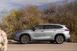 Нове покоління кросовера Toyota Highlander фото 7