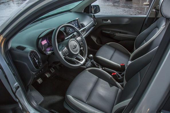 Третє втілення компактного хетчбека KIA Picanto Фото 9