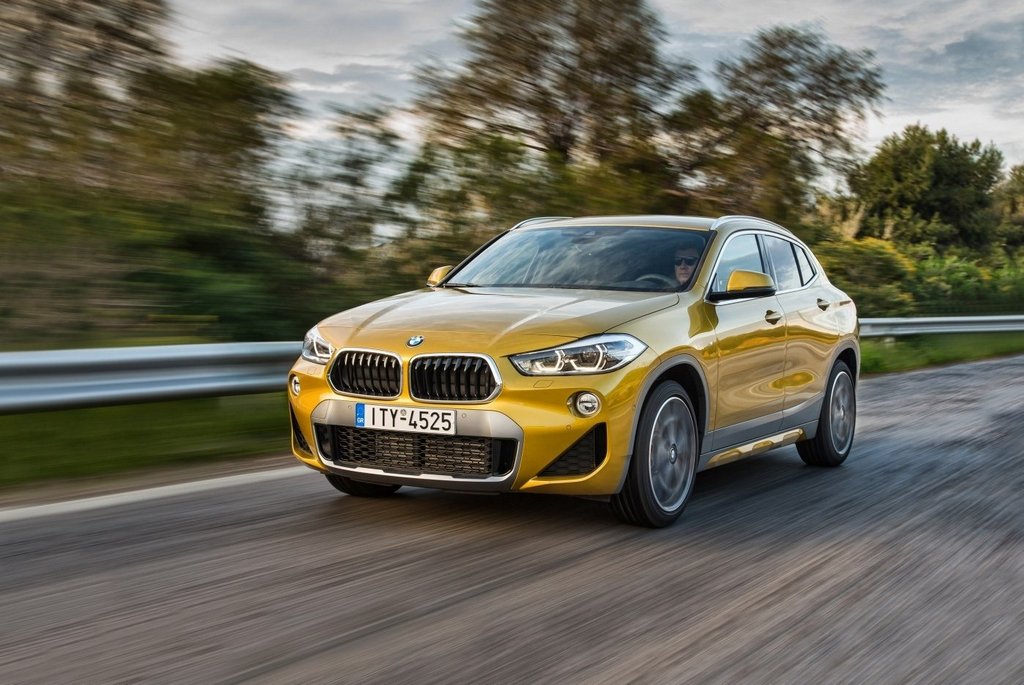 Купеподібний компактний кросовер BMW X2