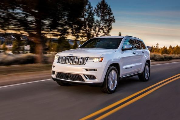 Огляд преміального позашляховика Jeep Grand Cherokee Фото 10