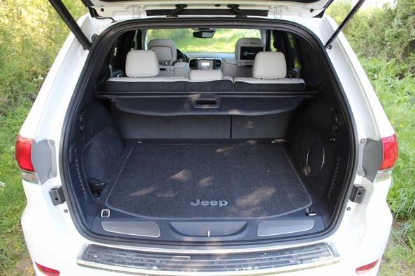 Огляд преміального позашляховика Jeep Grand Cherokee Фото 15