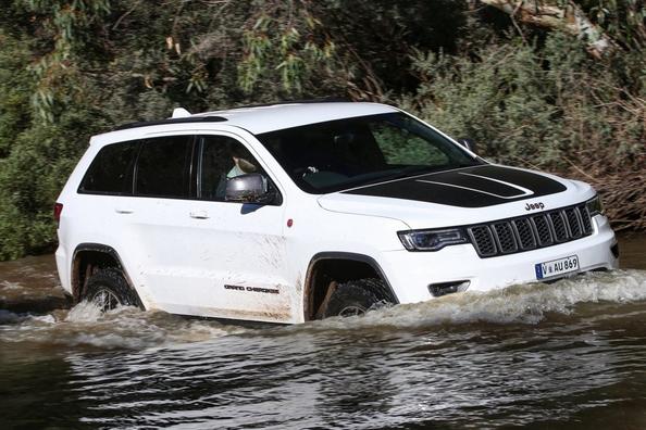 Огляд преміального позашляховика Jeep Grand Cherokee Фото 6