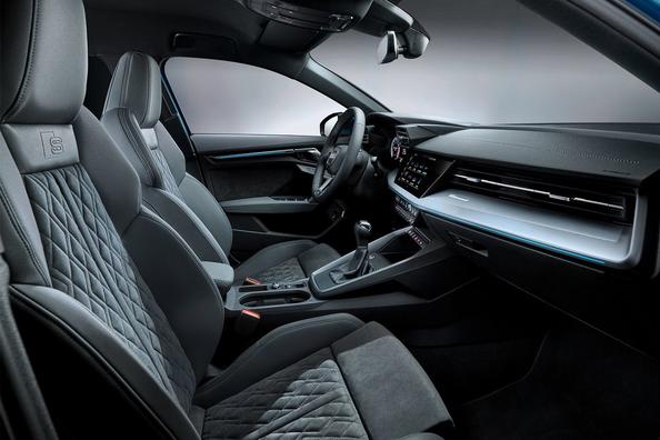 Четверте покоління преміального хетчбека Audi A3 Sportback Фото 6