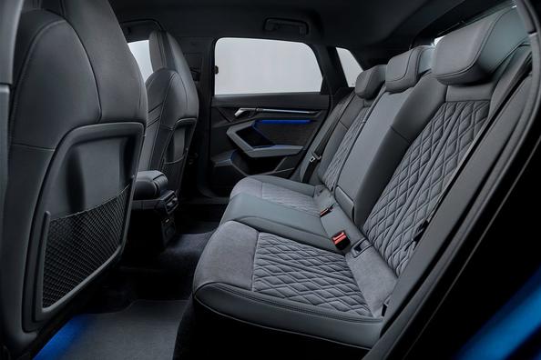 Четверте покоління преміального хетчбека Audi A3 Sportback Фото 5