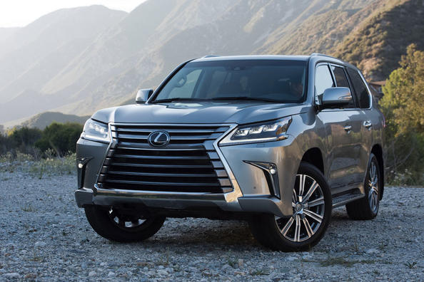 Преміальний повнопривідний позашляховик Lexus LX