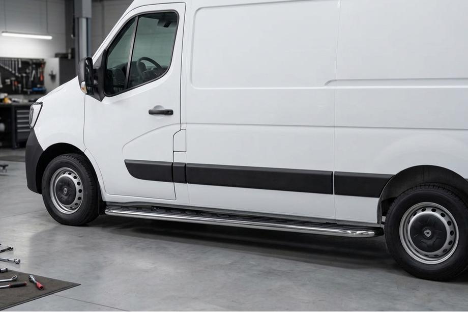 Renault Master 2011-2023 рр. Бокові пороги Maydos V1 (2 шт. алюміній) Фото 1