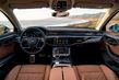 Спортивний люксовий седан Audi S8 фото 12