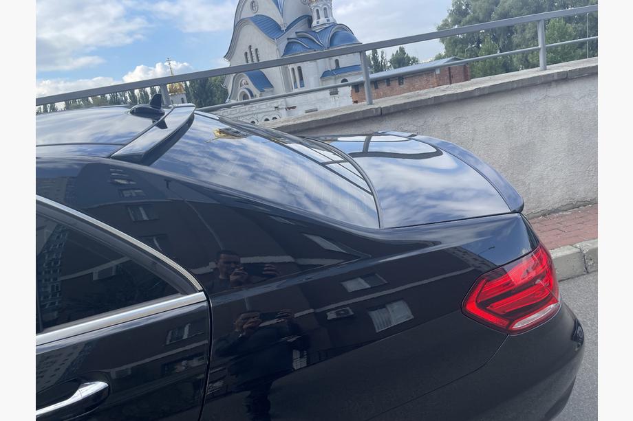 Mercedes E-class W212 2009-2016 рр. Бленда на скло AMG E63 (ABS, під фарбування) Фото 2
