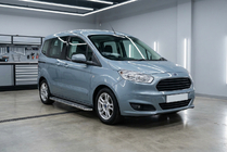 Ford Courier 2014-2023 рр. Бокові пороги Maydos V2 (2 шт., нерж) фото 1