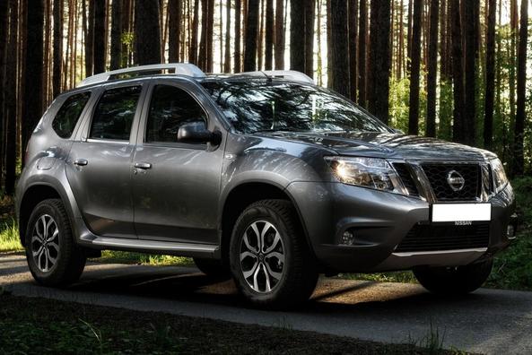 Огляд бюджетного кросовера Nissan Terrano