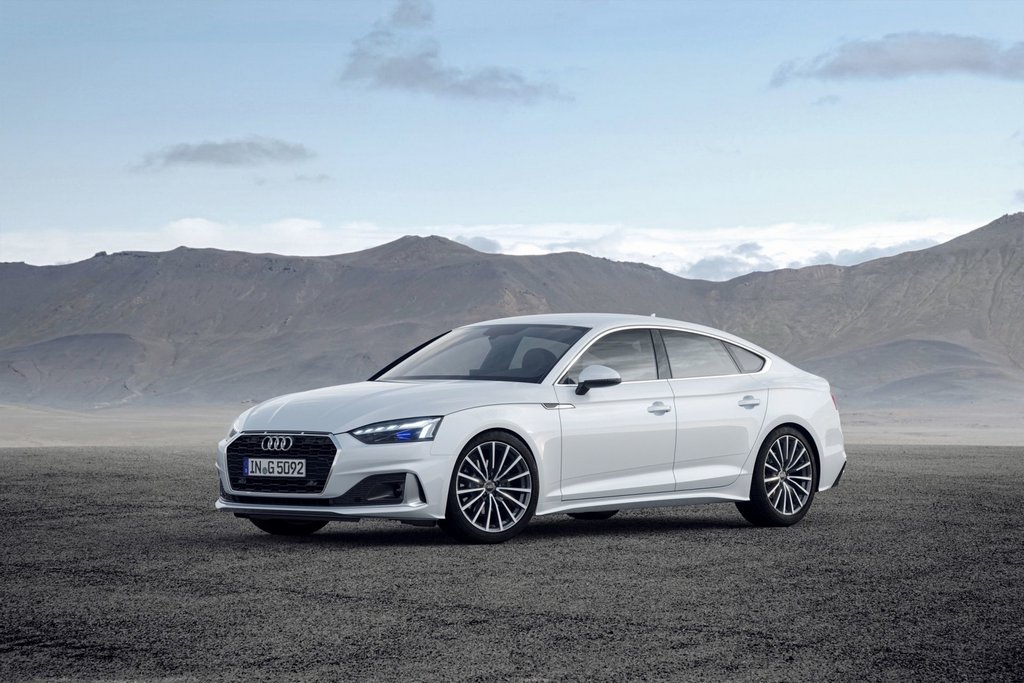 Огляд лифтбека Audi A5 Sportback
