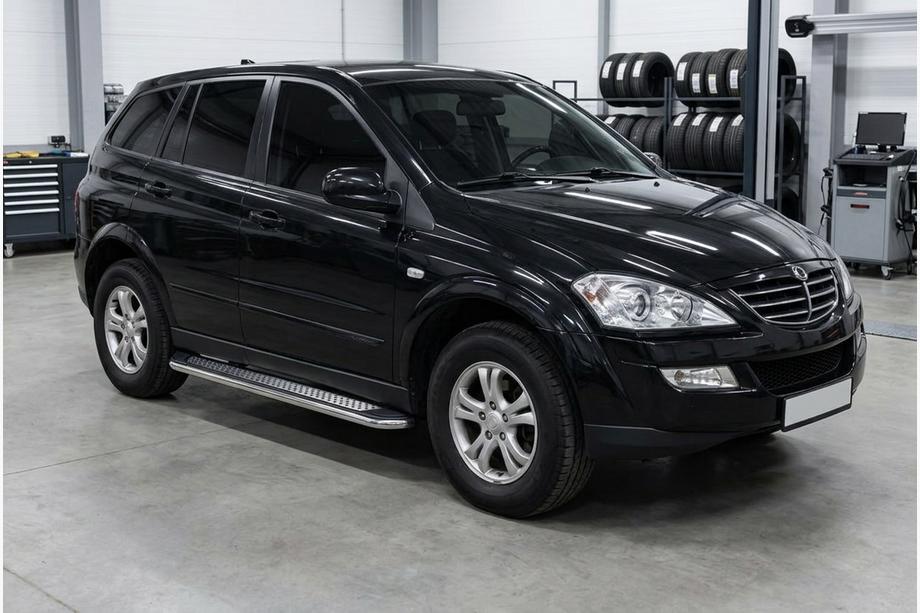 SsangYong Action 2005-2018 рр. Бокові пороги Maydos V2 (2 шт., алюміній ↗ нерж) Image