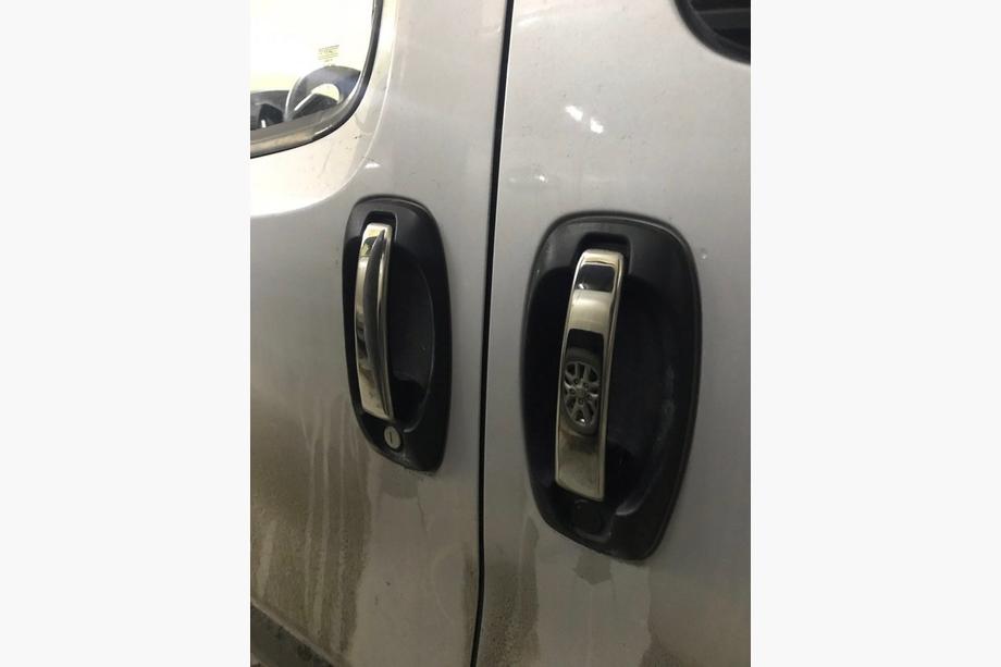 Fiat Fiorino/Qubo 2008-2024 рр. Хром на ручки (4 накладки, нерж.) Carmos - Турецька сталь Фото 6