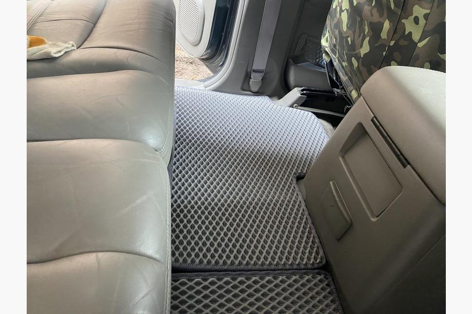 Nissan Patrol Y61 1997-2011 рр. Килимки EVA (сірі) Фото 13