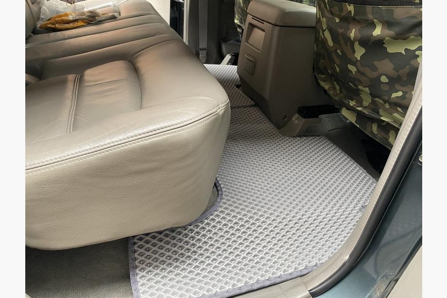 Nissan Patrol Y61 1997-2011 рр. Килимки EVA (сірі) Фото 14