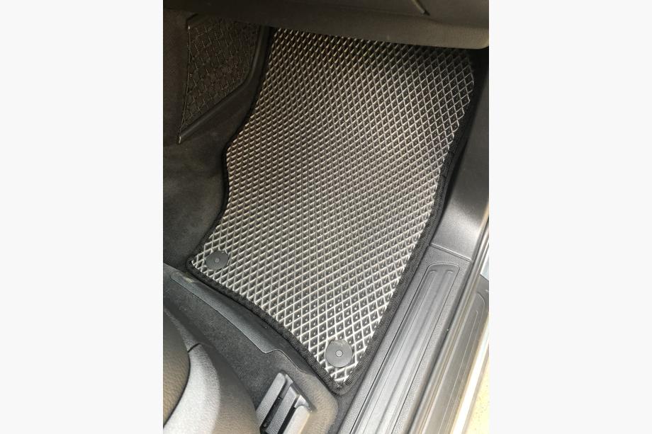 Audi Q7 2005-2015 рр. Килимки EVA (чорні) Фото 13