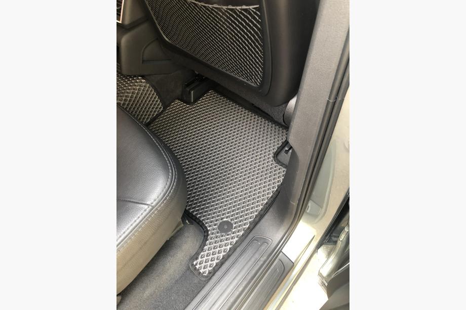 Audi Q7 2005-2015 рр. Килимки EVA (чорні) Фото 7