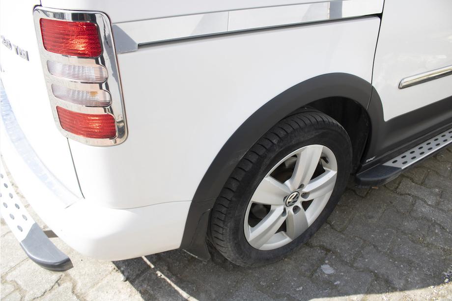 Volkswagen Caddy 2015-2020 рр. Комплект молдингів і розширювачів арок Фото 14