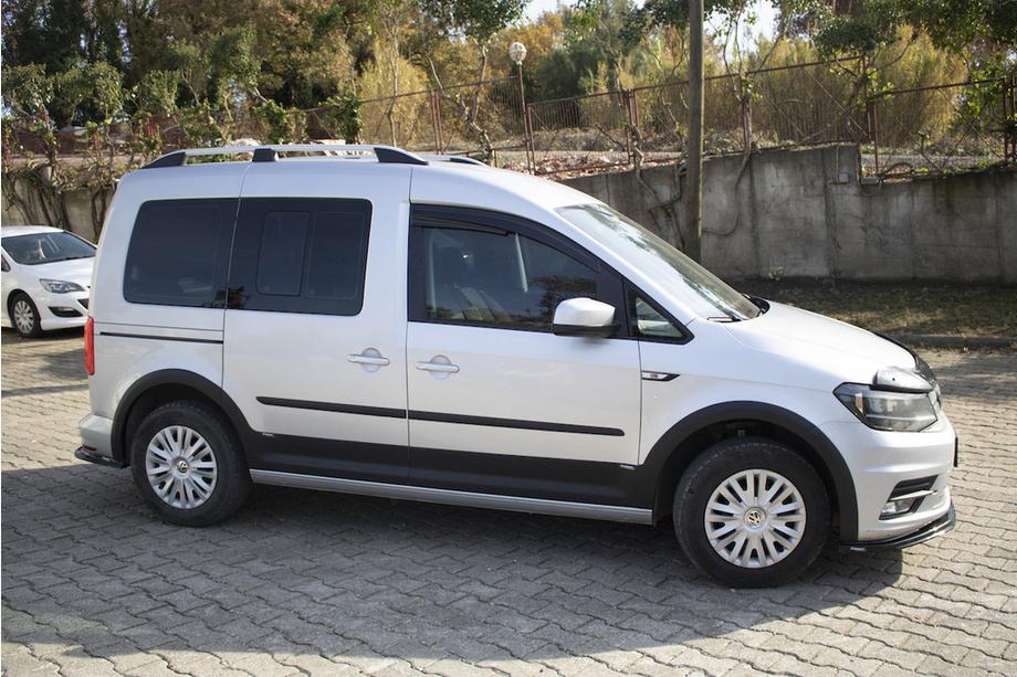 Volkswagen Caddy 2015-2020 рр. Комплект молдингів і розширювачів арок Фото 5