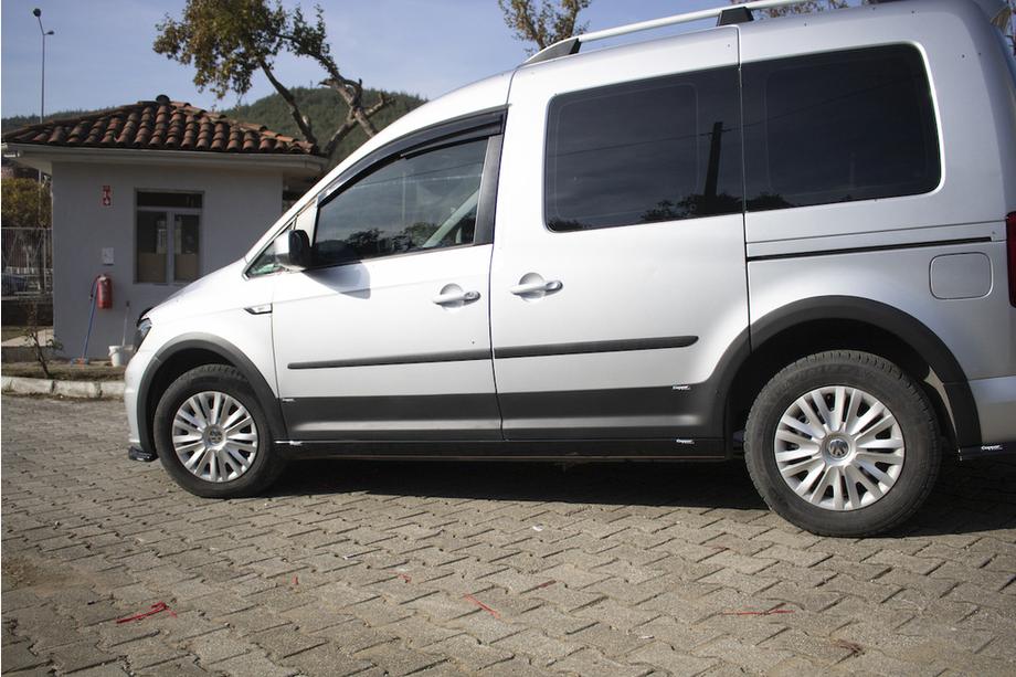 Volkswagen Caddy 2015-2020 рр. Комплект молдингів і розширювачів арок Фото 38
