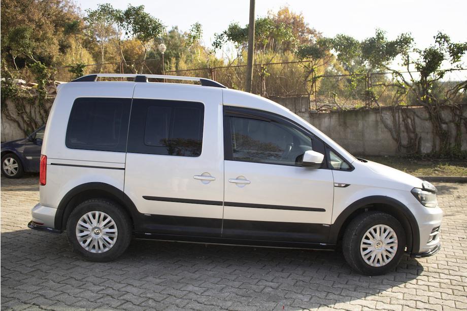 Volkswagen Caddy 2015-2020 рр. Комплект молдингів і розширювачів арок Фото 40
