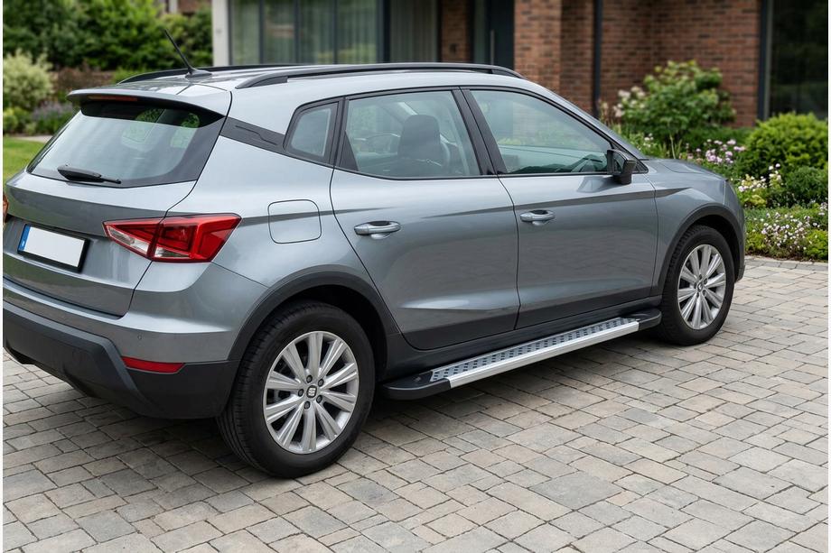 Seat Arona 2017- рр. Бокові пороги New Vision Grey (2 шт., алюміній) Фото 1