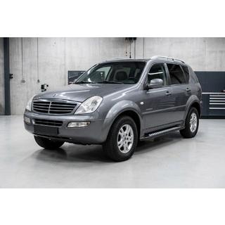 Бокові пороги New Vision Black (2 шт., алюміній) SsangYong Rexton I 2001-2017 рр. фото 1