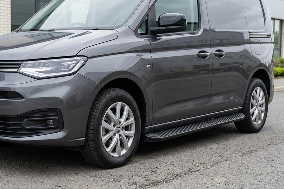 Opel Combo 2019- рр. Бокові пороги Tayga Black (2 шт., алюміній) Image