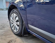 Renault Sandero 2007-2013 рр. Передні бризковики (2 шт.) фото 5