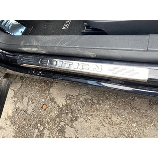 Накладки на пороги Edition V1 (4 шт., нерж.) Volkswagen Tiguan 2007-2016 рр. фото 2