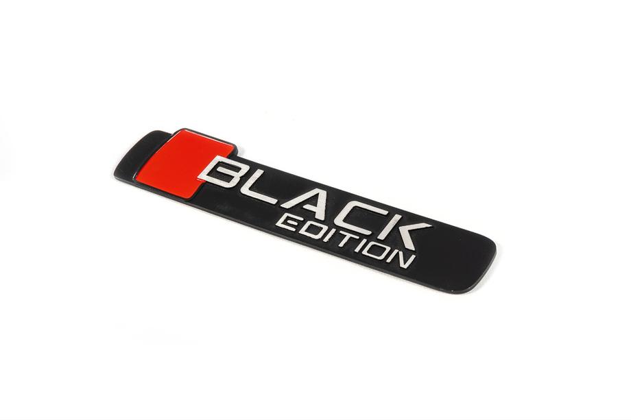 Toyota Land Cruiser 200 2007-2021 рр. Напис BlackEdition (1 шт) Image