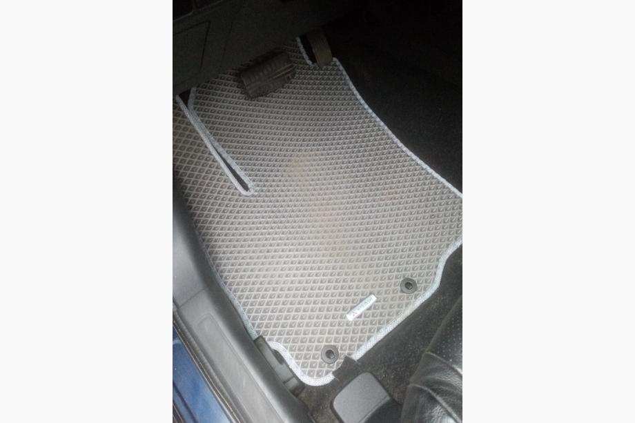 Mitsubishi Outlander 2012-2021 рр. Килимки EVA (сірі) Image