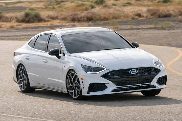 Компанія Hyundai представила спорт-версію Sonata N Line Фото 1