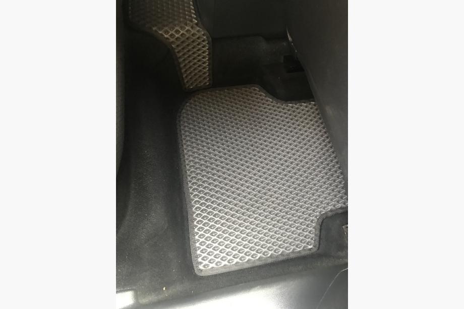 Volkswagen Jetta 2011-2018 рр. Килимки EVA (чорні) Фото 4