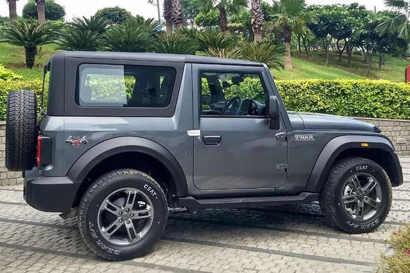 Індійський позашляховик Mahindra Thar підкорює внутрішній ринок Фото 2