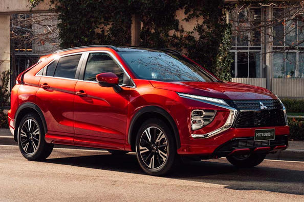 Розсекречено оновлений кросовер Mitsubishi Eclipse Cross