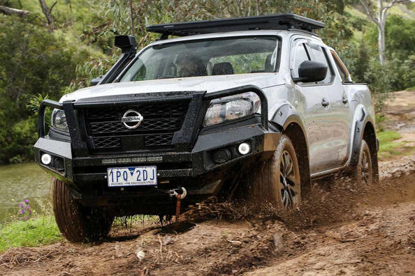 Відбулася презентація оновленого пікапа Nissan Navara Фото 4