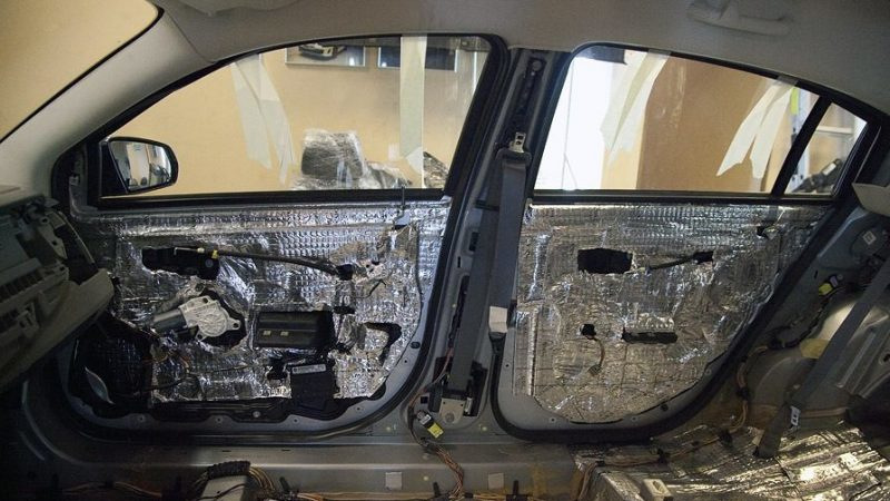 Як заощадити на шумоізоляції автомобіля