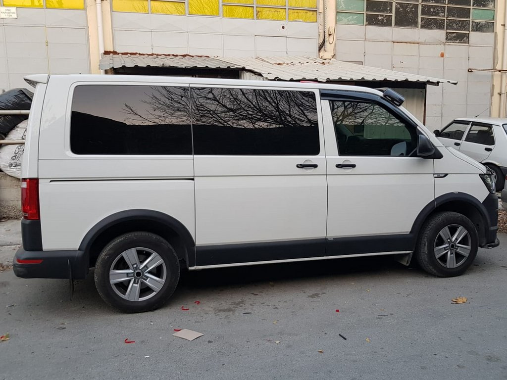 Молдинги на двері Volkswagen T5