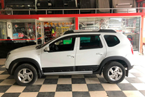 Dacia Duster 2008-2018 рр. Накладки на арки гладкі (8 шт, пластикові) EuroCap - Туреччина фото 5
