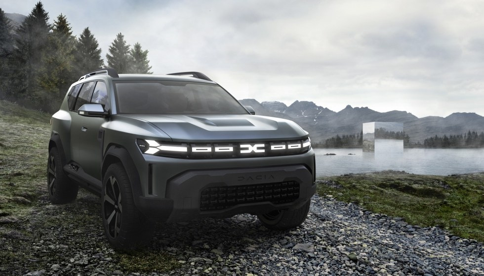 Dacia готує до випуску великий семимісний кросовер