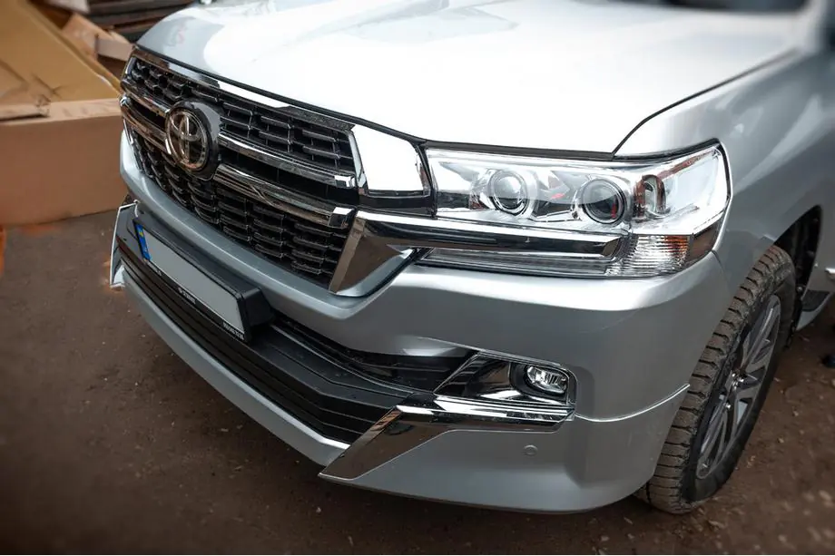 Toyota Land Cruiser 200 2007-2021 рр. Комплект рестайлінгу з LC200 2008-2015 на 2021 Executive Фото 15