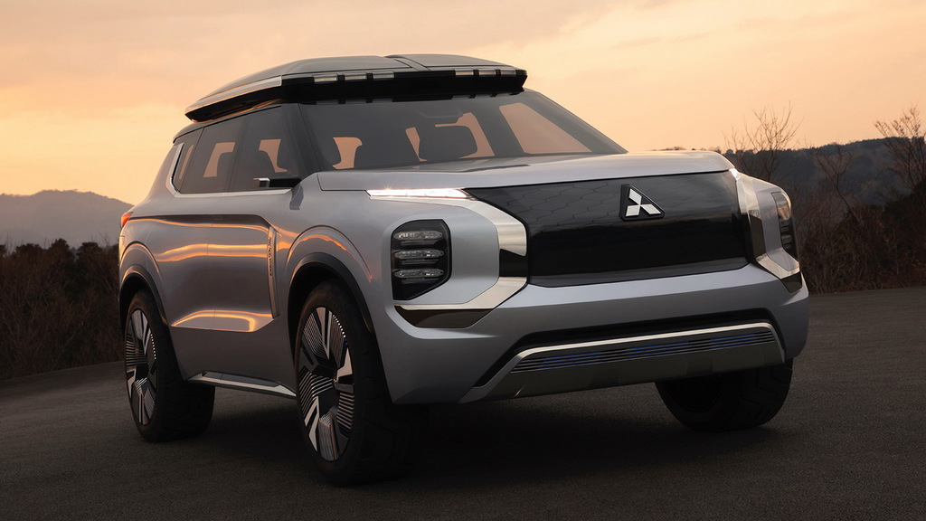 Новий Mitsubishi Outlander 2 021: яким він буде і коли прем’єра