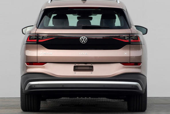 Готується до дебюту найбільший електромобіль Volkswagen ID.6 X Фото 3